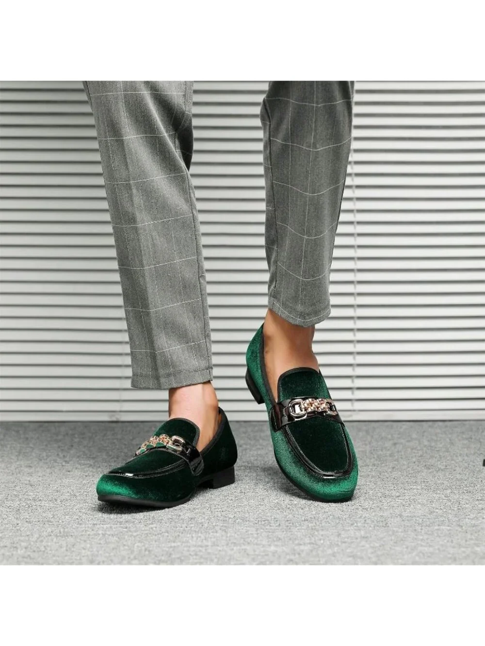 Men's Green Velvet Gold Horse Bit Classic Loafer Slip On Casual Dress Shoes